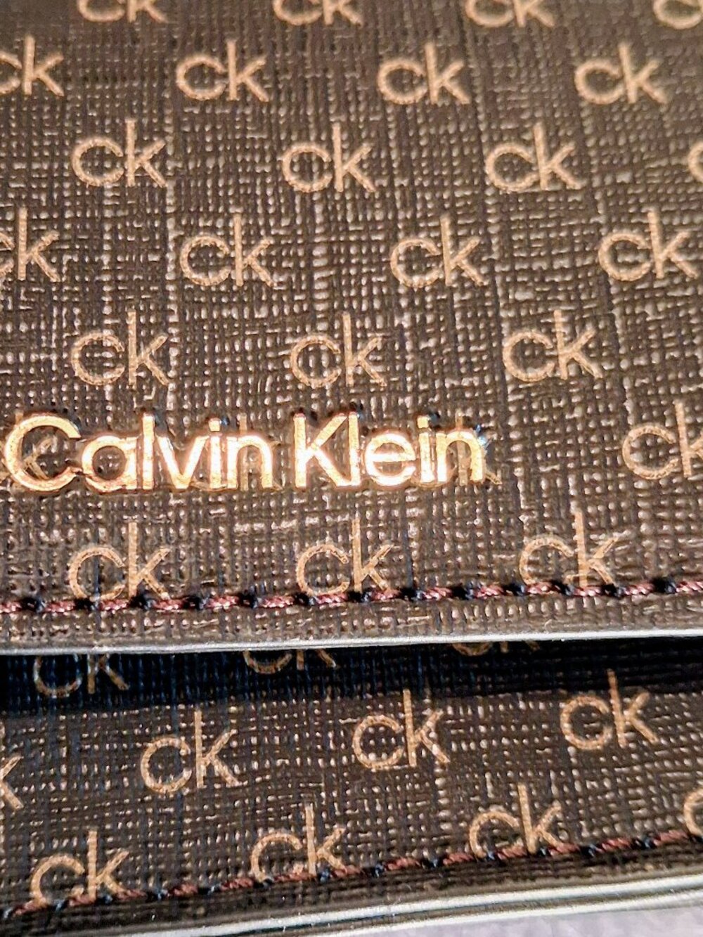 Calvin Klein MINI Card Case Folding Wallet Key Chain Holder Brown Faux Leather - Picture 3 of 9